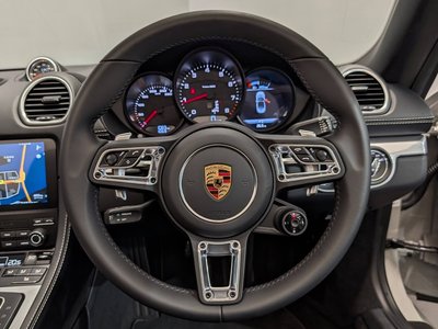 2025 Porsche 718 缩略图 16