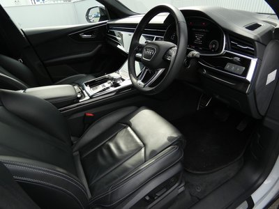 2024 AUDI Q8 照片 4