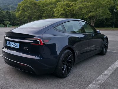 صورة 2 لـ 2026 Tesla MODEL 3