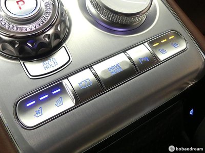 2024 Genesis G90 (RS4) thumbnail 17