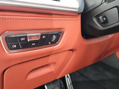 2023 BMW XM — миниатюра 25