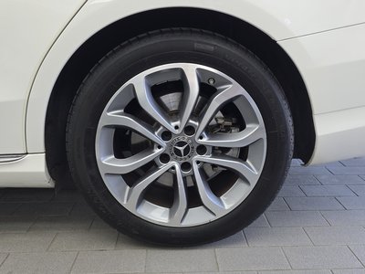 MERCEDES-BENZ C-CLASS - 8