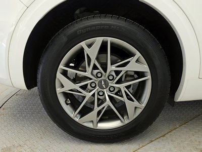 صورة 6 لـ 2022 Genesis GV70