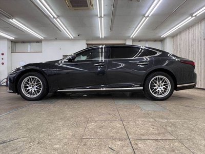 2021 Lexus LS thumbnail 20