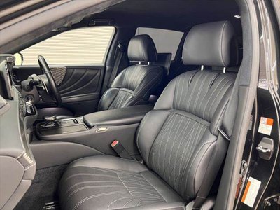 2021 Lexus LS thumbnail 31