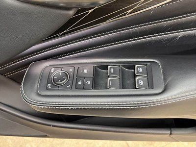 2021 Lexus LS thumbnail 36