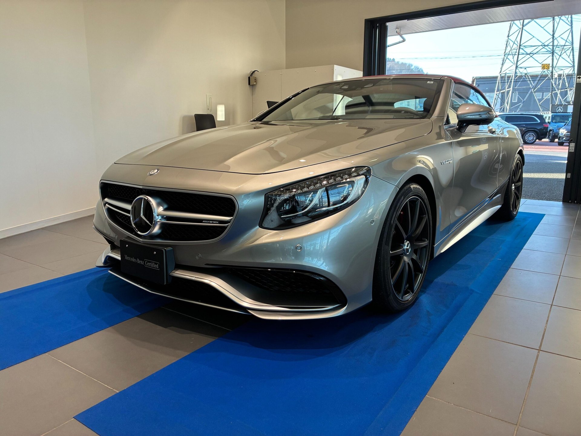 MERCEDES-BENZ S-CLASS CABRIOLET AMG - View 1