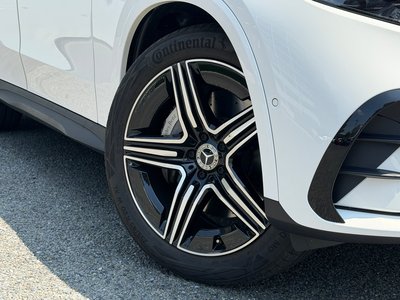MERCEDES-BENZ GLC - 8