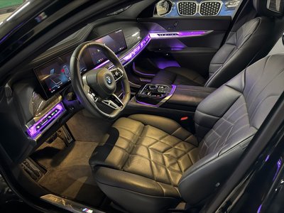 BMW I7 - 10