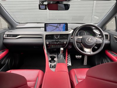 صورة 6 لـ 2020 Lexus RX
