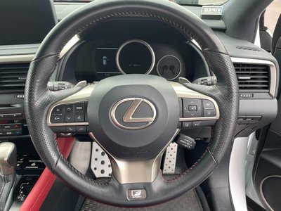 صورة 7 لـ 2020 Lexus RX