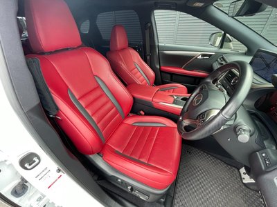 صورة 9 لـ 2020 Lexus RX