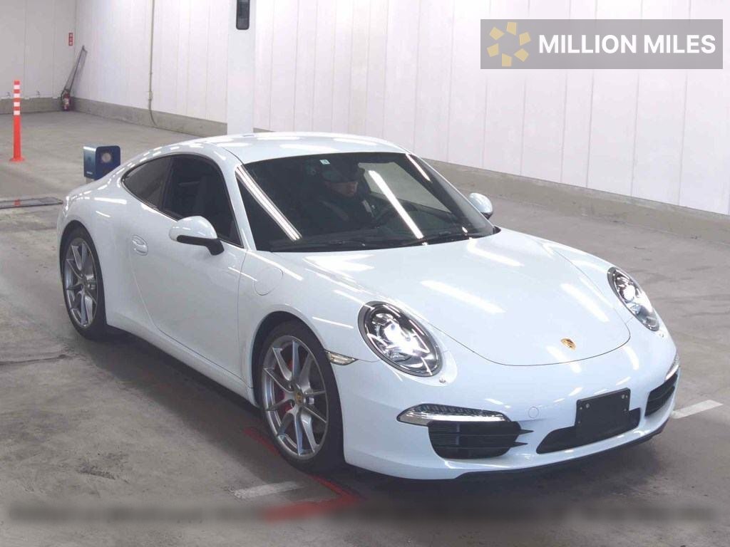 PORSCHE 911 - View 1