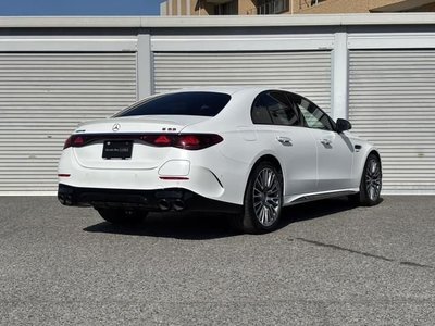 MERCEDES-BENZ E-CLASS - 3