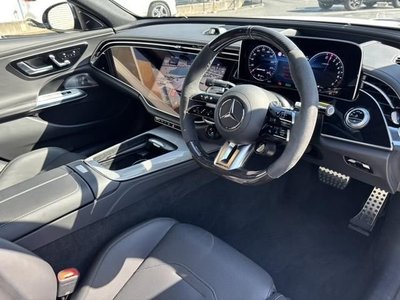 MERCEDES-BENZ E-CLASS - 2