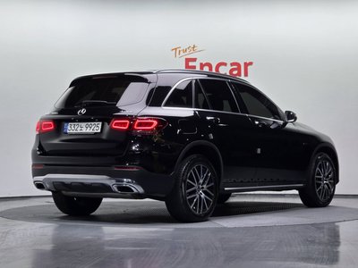 MERCEDES-BENZ GLC - 3