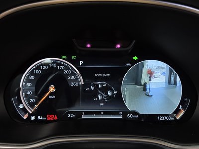 2021 Genesis GV80 thumbnail 11