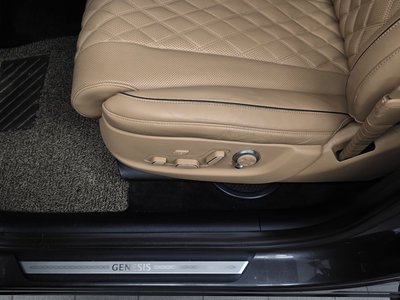 2021 Genesis GV80 thumbnail 34