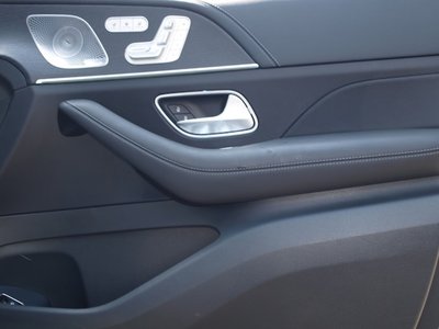 2026 Mercedes-BENZ GLE 缩略图 13
