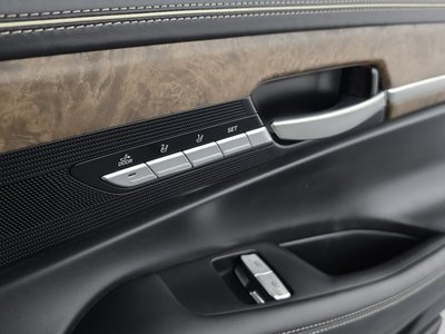 2019 Genesis G90 — миниатюра 34