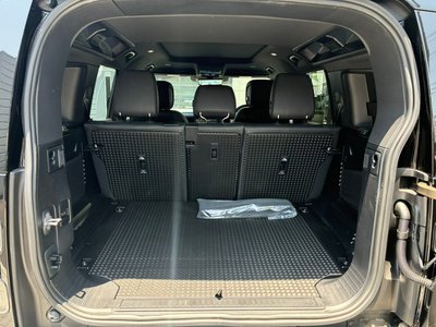 صورة مصغرة 29 لـ 2025 LAND Rover DEFENDER