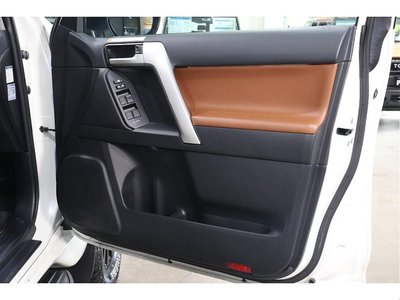 2021 Toyota LAND CRUISER PRADO 缩略图 33