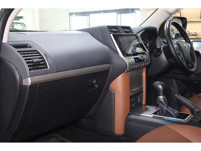 2021 Toyota LAND CRUISER PRADO 缩略图 30
