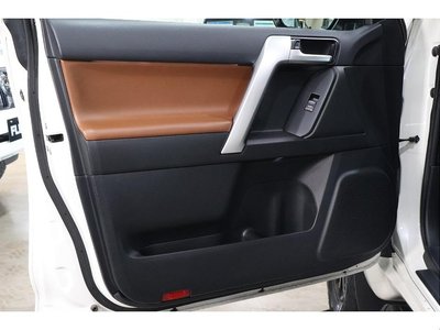 2021 Toyota LAND CRUISER PRADO 缩略图 32