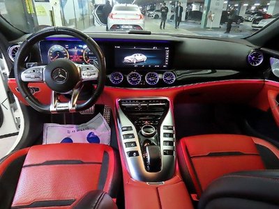 MERCEDES-BENZ GT AMG - 10