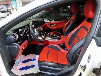 MERCEDES-BENZ GT AMG - 7