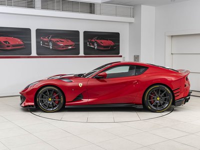 FERRARI 812 COMPETIZIONE - 8