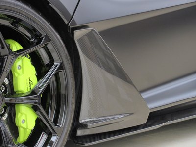 2025 Lamborghini REVUELTO — миниатюра 19