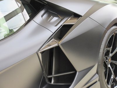 2025 Lamborghini REVUELTO — миниатюра 20