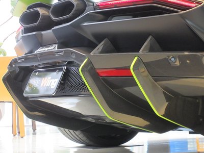 2025 Lamborghini REVUELTO — миниатюра 26