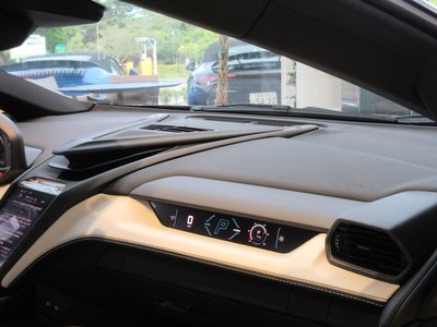 2025 Lamborghini REVUELTO — миниатюра 40
