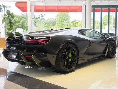 2025 Lamborghini REVUELTO — миниатюра 24
