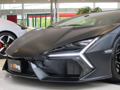 صورة 6 لـ 2025 Lamborghini REVUELTO