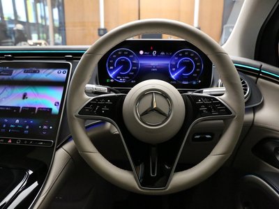 MERCEDES-BENZ EQS SUV - 9