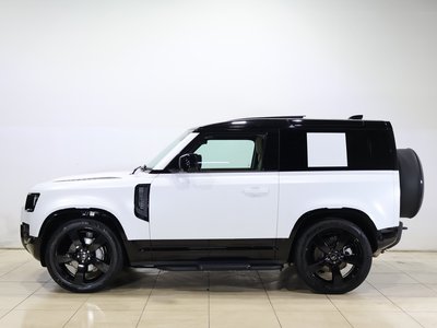 LAND ROVER DEFENDER - 6