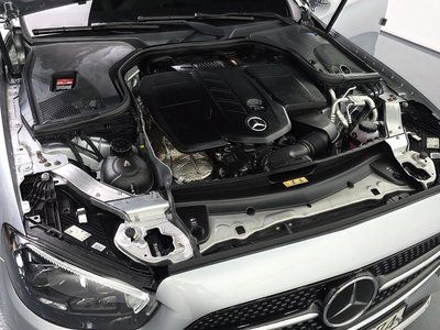 MERCEDES-BENZ E-CLASS - 7