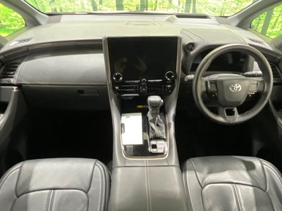 TOYOTA ALPHARD - 2