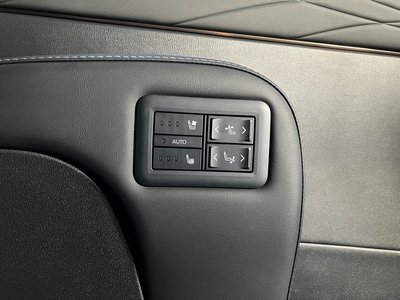 2025 Toyota ALPHARD 缩略图 71