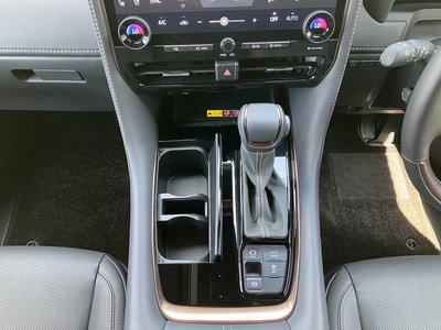 2025 Toyota ALPHARD 缩略图 31