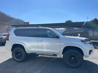 TOYOTA LAND CRUISER PRADO - 4