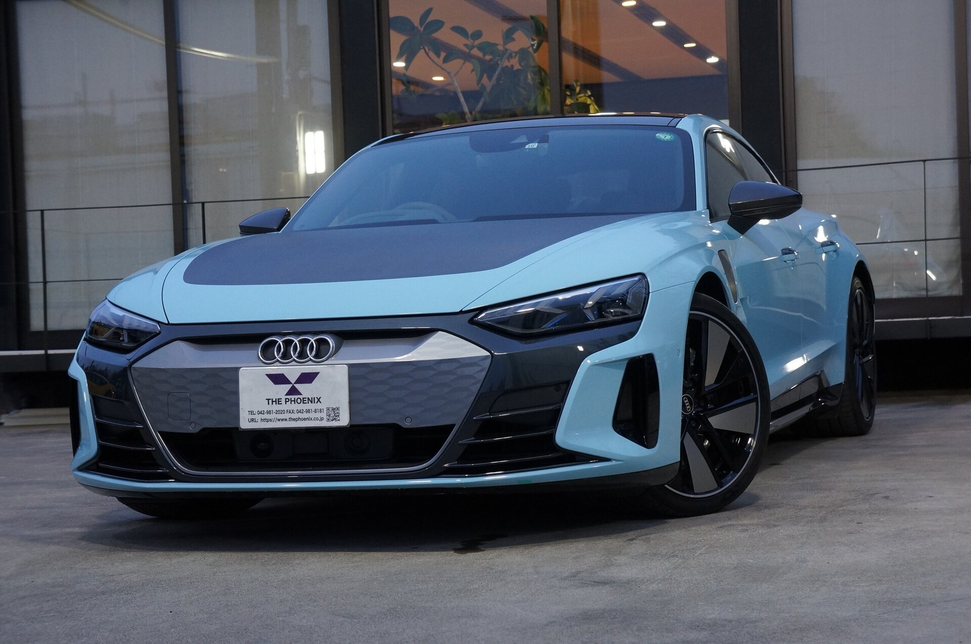 AUDI E-TRON GT QUATTRO - View 1