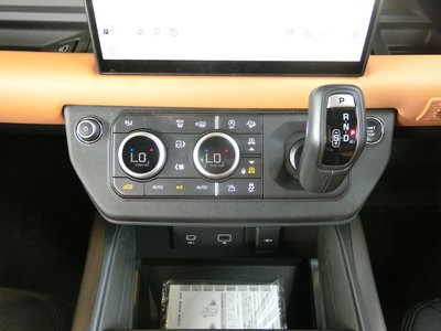 صورة مصغرة 64 لـ 2023 LAND Rover DEFENDER
