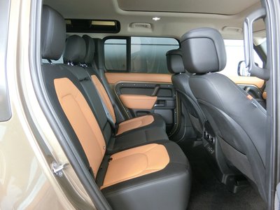 صورة مصغرة 34 لـ 2023 LAND Rover DEFENDER