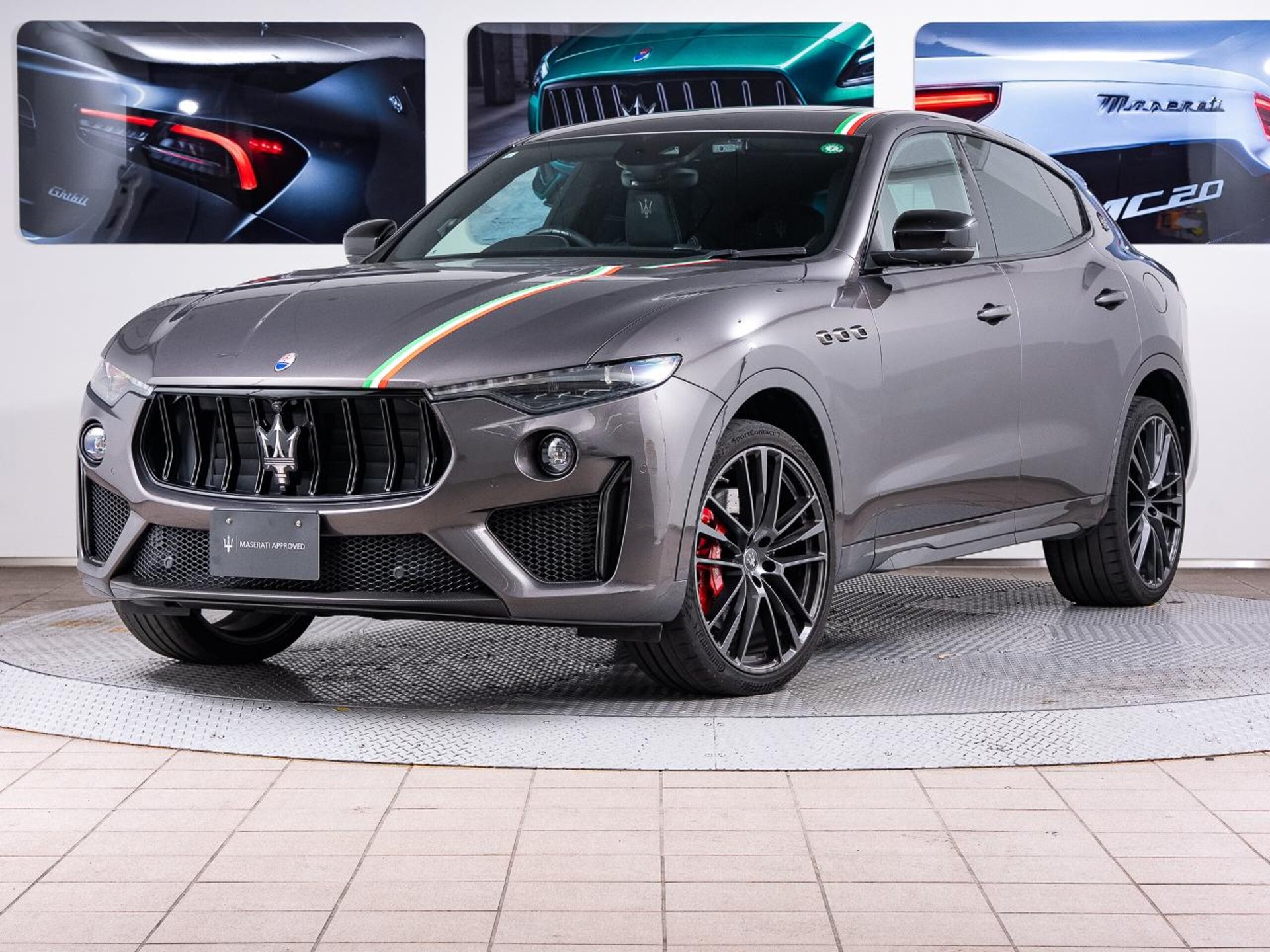 MASERATI LEVANTE - View 1