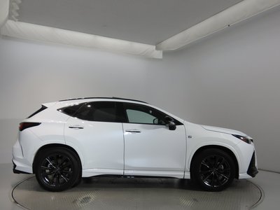 LEXUS NX - 4