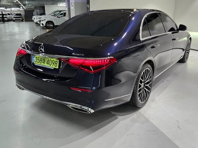 2025 Mercedes-BENZ S-CLASS photo 3